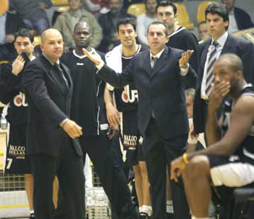 Οριστικά ο Χριστόπουλος στον πάγκο του Απόλλωνα Πάτρας