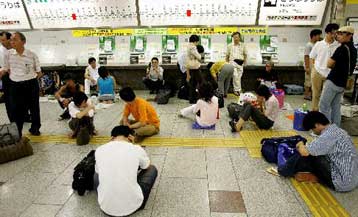 Ισχυρή σεισμική δόνηση 6,9 Ρίχτερ ταρακούνησε την Ιαπωνία