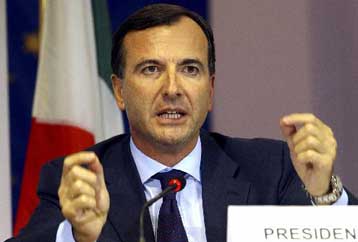 Δεν φιλοξένησαν φυλακές της CIA ευρωπαϊκές χώρες, λέει ο Φράνκο Φρατίνι