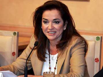 Αλλαγές προσώπων σε κυβέρνηση και κρατικούς οργανισμούς ζητεί η Ντ.Μπακογιάννη