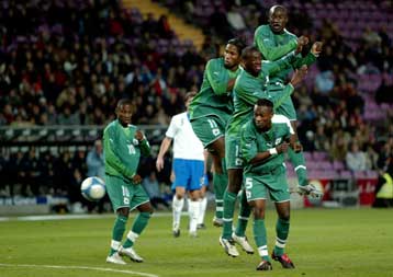 Ισόπαλη η Ακτή Ελεφαντοστού με την Ιταλία, η Κύπρος 1-0 την Ουαλία, προχωρά η Ν.Κορέα