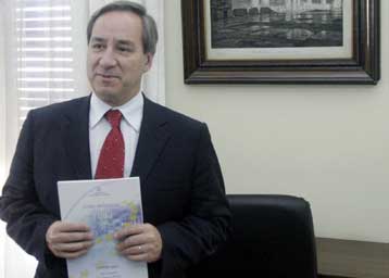 Δυσοίωνες προβλέψεις για το έλλειμμα του 2006 και 2007 αναμένονται από την Κομισιόν