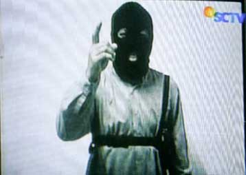 Υπάρχει πραγματική τρομοκρατική απειλή κατά της Γαλλίας, δηλώνει ο Ντε Βιλπέν