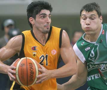 Η ΑΕΚ έσπασε το αήττητο της Ζαλγκίρις Κάουνας-Στην παράταση λύγισε ο Ολυμπιακός