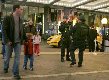 Πακιστανός που φέρεται ως μέλος της Αλ Κάιντα ισχυρίζεται ότι ομολόγησε λόγω πιέσεων