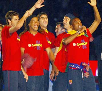 Παίρνει… φωτιά η Ισπανία με το el clasico-«Μάχες» σε Αγγλία και Ιταλία