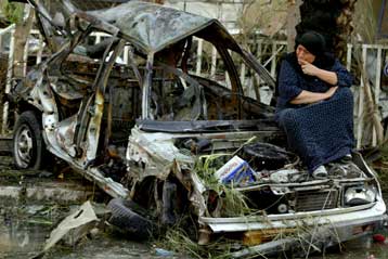 Διπλή επίθεση αυτοκτονίας στο Ιράκ προκαλεί το θάνατο 49 ανθρώπων