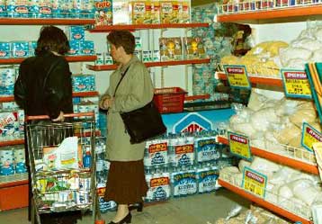 Στα 1.790 ευρώ η μέση μηνιαία καταναλωτική δαπάνη των ελληνικών νοικοκυριών