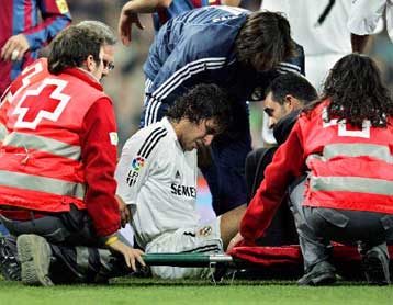 Μέχρι και τρεις μήνες εκτός δράσης θα μείνει ο Ραούλ