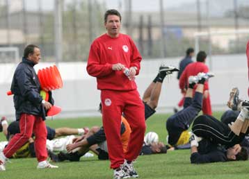 Με κίνητρο το UEFA ο Ολυμπιακός στο παγωμένο Τροντχάιμ