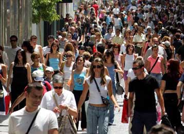 Αποδέσμευση δημοτικών τελών από τους λογαριασμούς της ΔΕΗ ζητούν οι έμποροι