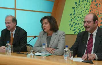 Σκληρή κόντρα κυβέρνησης – αντιπολίτευσης πυροδοτεί ο προϋπολογισμός