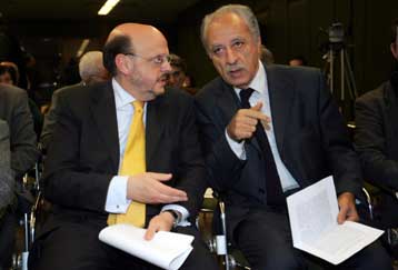 Εκδήλωση της ΕΣΗΕΑ και της ΠΟΕΣΥ για το κλείσιμο της ελληνικής υπηρεσίας του BBC