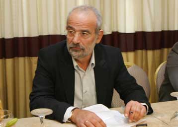 Στο συνέδριο της Νεολαίας του ΣΥΝ μίλησε ο Αλέκος Αλαβάνος