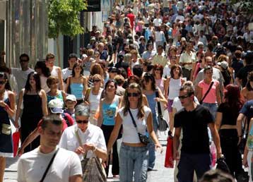 «Φρένο» στις αγορές αυτό το Σάββατο ζητά από τους καταναλωτές το ΙΝΚΑ