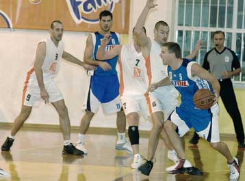 ΜΕΝΤ, Ρέθυμνο, Αιγάλεω ηττήθηκαν και απέκτησαν ξανά συγκατοίκους στο ρετιρέ