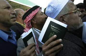 Πάνω από 1.500 Παλαιστίνιοι πέρασαν από το μεθοριακό σταθμό της Ράφα το Σάββατο