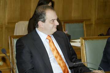 Ένταξη της Τουρκίας μόνο με σεβασμό στις αξίες της ΕΕ, λέει ο πρωθυπουργός