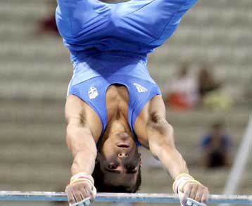 Πέμπτος ο Μάρας στο μονόζυγο, έκτος ο Τσολακίδης στο δίζυγο