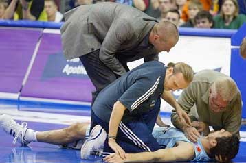 Με μερική παράλυση στο νοσοκομείο ο αρχηγός της Αλμπα, Μάμιτς