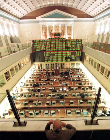 «Πυρετός» αλλαγών στη Σοφοκλέους