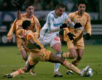 Πρωταθλήτρια Χειμώνα η Λιόν-Στα 7 σταμάτησαν ΠΣΖ, Λανς-Ανατροπή από την Μαρσέιγ