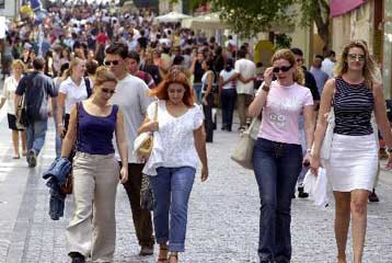 Ανατροπές στο λιανικό εμπόριο από την είσοδο μεγάλων αλυσίδων