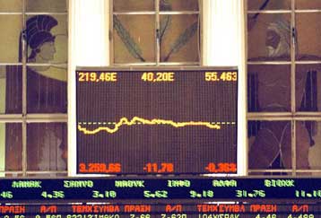 Την ενοχή και των επτά κατηγορουμένων στην υπόθεση της ΔΕΚΑ προτείνει ο εισαγγελέας