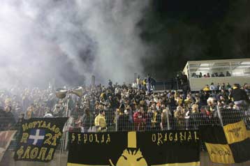 Ευθύνες στην αστυνομία για τα επεισόδια ρίχνει ο πρόεδρος του Λεβαδειακού, Γ.Κομπότης