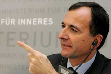 Αυστηρές κυρώσεις προτείνονται για όσες χώρες της ΕΕ «φιλοξενούν» φυλακές της CIA