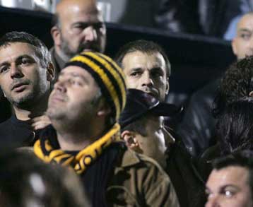 Να προχωρήσει σε αυτοκάθαρση καλεί ο Νικολαΐδης την Original