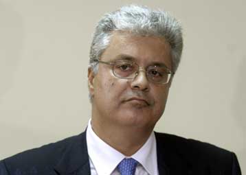 Προθεσμία για να απολογηθεί έλαβε ο πρόεδρος Πρωτοδικών Γ.Διονυσάτος