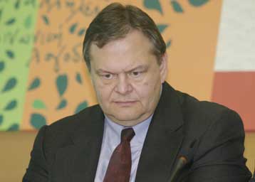 Να αναλάβει τις ευθύνες του για το Δρομοκαΐτειο καλεί τον Ν.Κακλαμάνη ο Ευ.Βενιζέλος