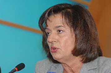 Συνέχεια αντιδράσεων από ΓΣΕΕ και αντιπολίτευση για τις αλλαγές στις ΔΕΚΟ