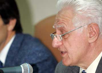 Στο Ανώτατο Πειθαρχικό Συμβούλιο θα συζητηθεί η οριστική απολύση του Αχ.Ζήση