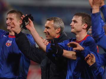 Εισιτήριο για τους «32» έβγαλε η Στεάουα Βουκουρεστίου, η Μονακό πέρασε από την Πράγα