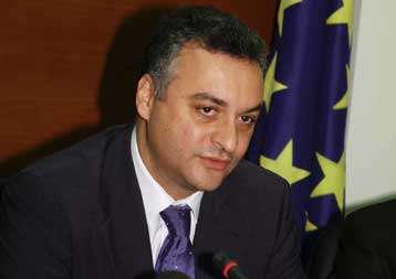 Επτά μέτρα για την ενίσχυση της ναυπηγοεπισκευαστικής ζώνης του Περάματος