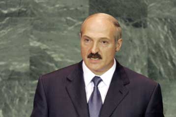 Μέτρα κατά των μαζικών διαδηλώσεων λαμβάνει η Λευκορωσία