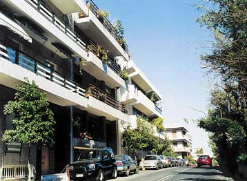 Μειωμένη επιφάνεια για τους ημιυπαίθριους προβλέπει η ρύθμιση του ΥΠΕΧΩΔΕ