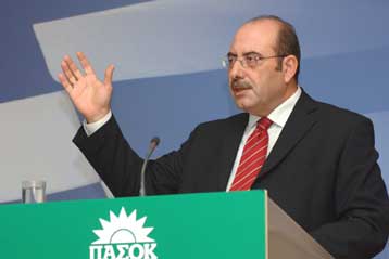Συμβιβασμένος με τη διαπλοκή ο πρωθυπουργός, δηλώνει το ΠΑΣΟΚ