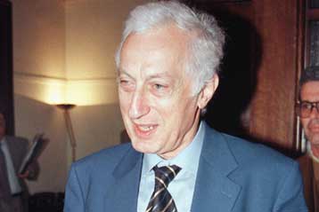 Μήνυση Σταθόπουλου για εμπλοκή του ονόματός του στο παραδικαστικό κύκλωμα