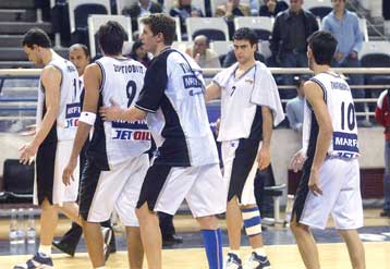 Επέστρεψαν στις προπονήσεις οι μπασκετμπολίστες του ΠΑΟΚ, έλαβαν μέρος των οφειλομένων