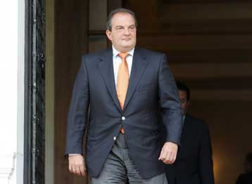 «Ανασχηματισμό» στις ΔΕΚΟ ζητούν βουλευτές της ΝΔ – Γκρίνια και για υπουργούς