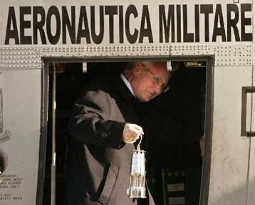 Έφτασε στην Ρώμη η Φλόγα των Χειμερινών Ολυμπιακών Αγώνων