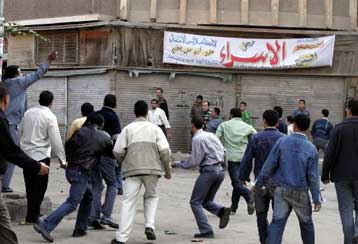 Με βίαια επεισόδια ολοκληρώθηκε η τελευταία φάση των εκλογών στην Αίγυπτο