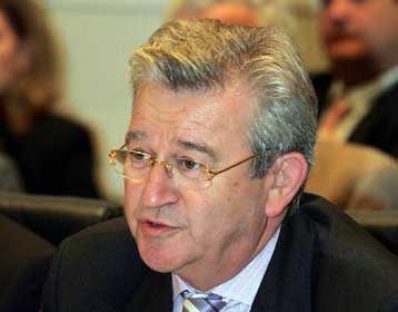 Κίνδυνος απώλειας 8 δισ. ευρώ από το Γ΄ΚΠΣ