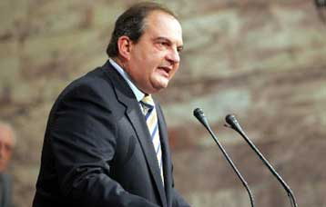 Οι αλλαγές στις ΔΕΚΟ είναι μονόδρομος, λέει ο Κ.Καραμανλής