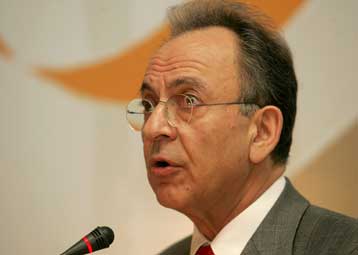 Εκτός του διαγωνισμού για τις ιδιωτικές μονάδες ηλεκτροπαραγωγής η ΔΕΗ