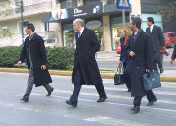 Ο προϋπολογισμός δεν ανταποκρίνεται στις ανάγκες της χώρας τόνισε ο Γ.Παπανδρέου