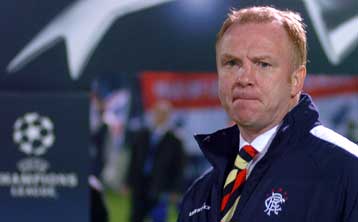 Η πρόκριση των Ρέιντζερς στους «16» του Champions League κράτησε τον ΜακΛις στον πάγκο